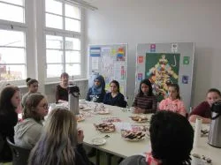 Maedchenrunde_20