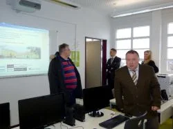 Feierliche Eroeffnung der Schule 35